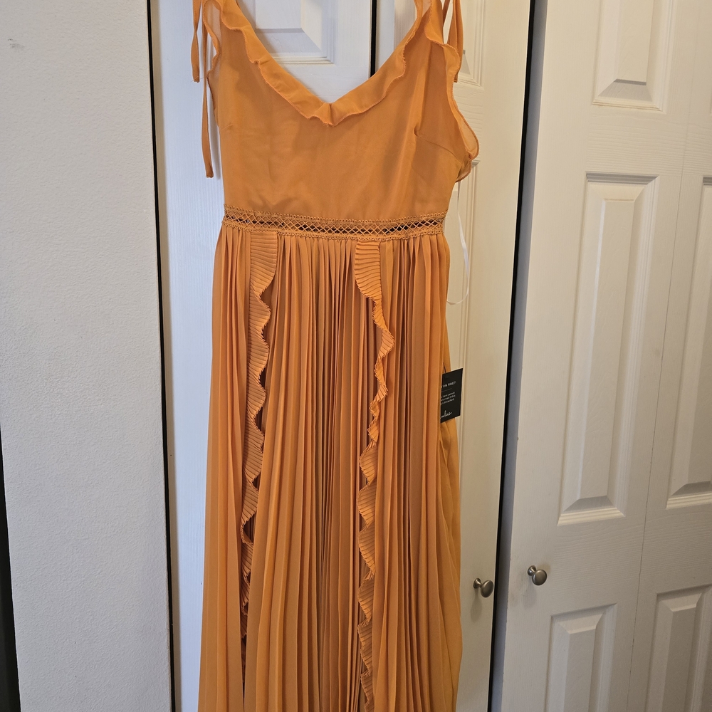 Lulu's Mustard Size Small Maxi Dress with Ruffle Details